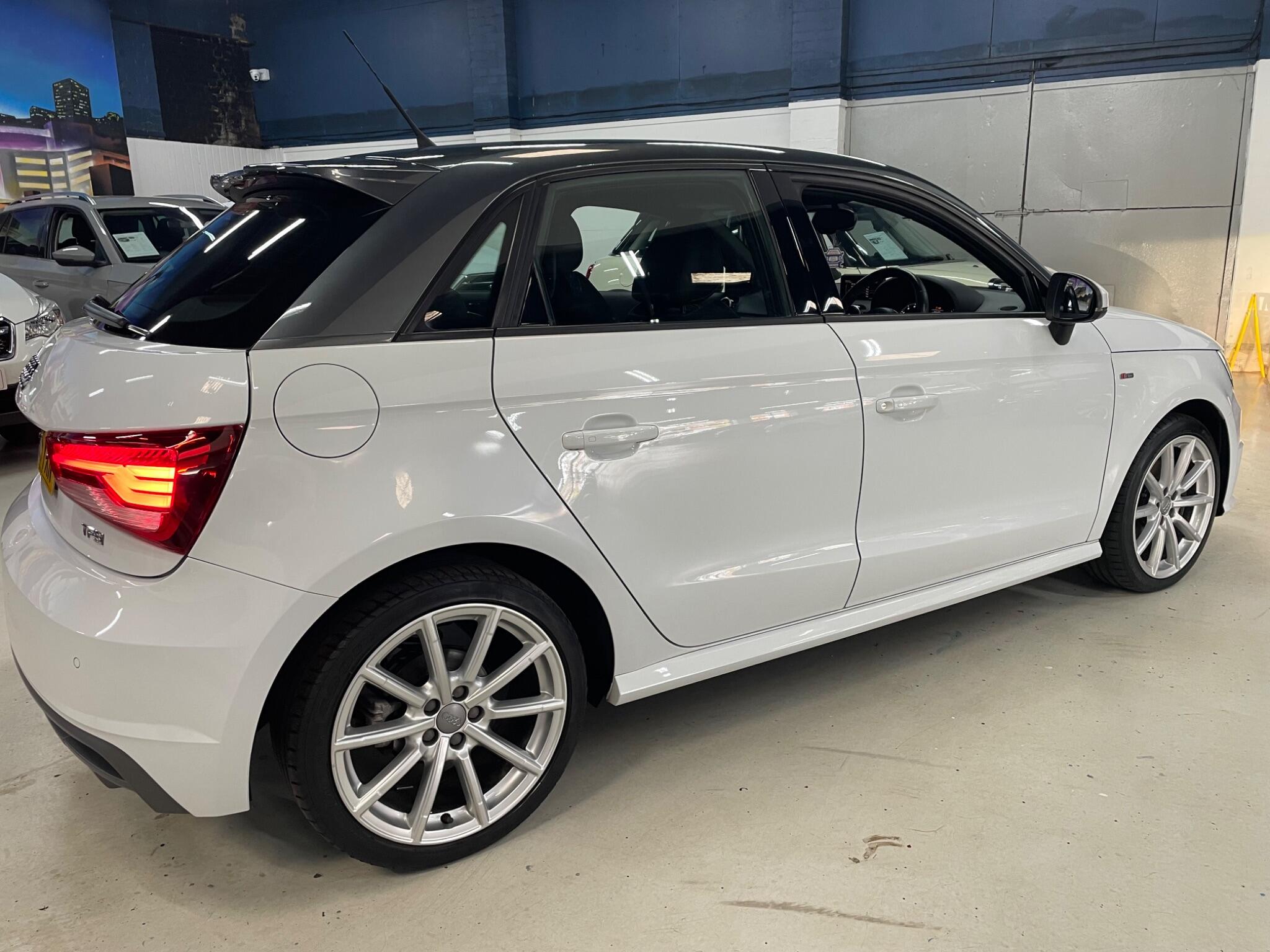 Audi A1 view 4
