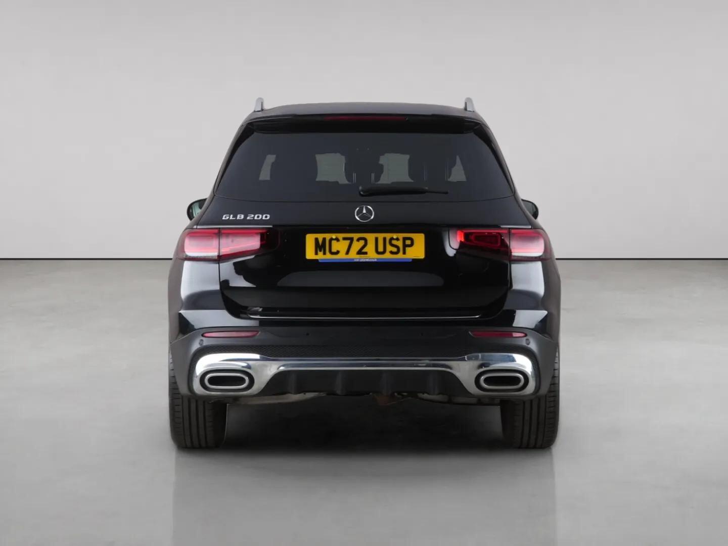Mercedes-Benz GLB view 7