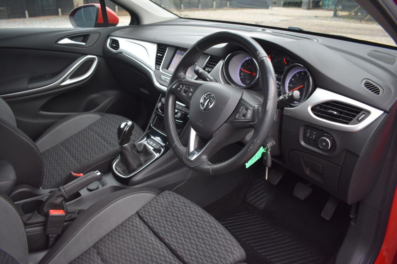 Vauxhall Astra view 10