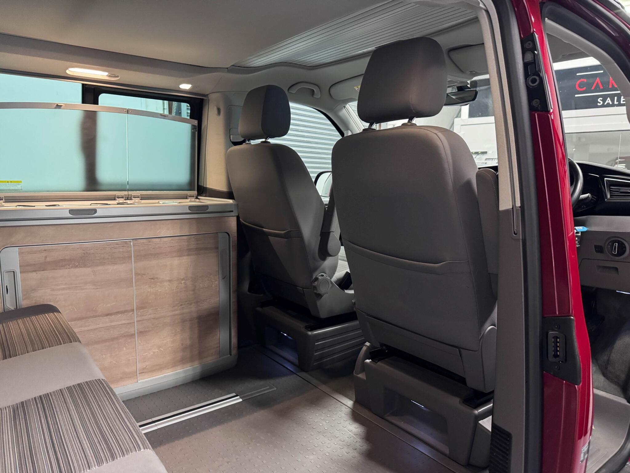 Volkswagen California view 45