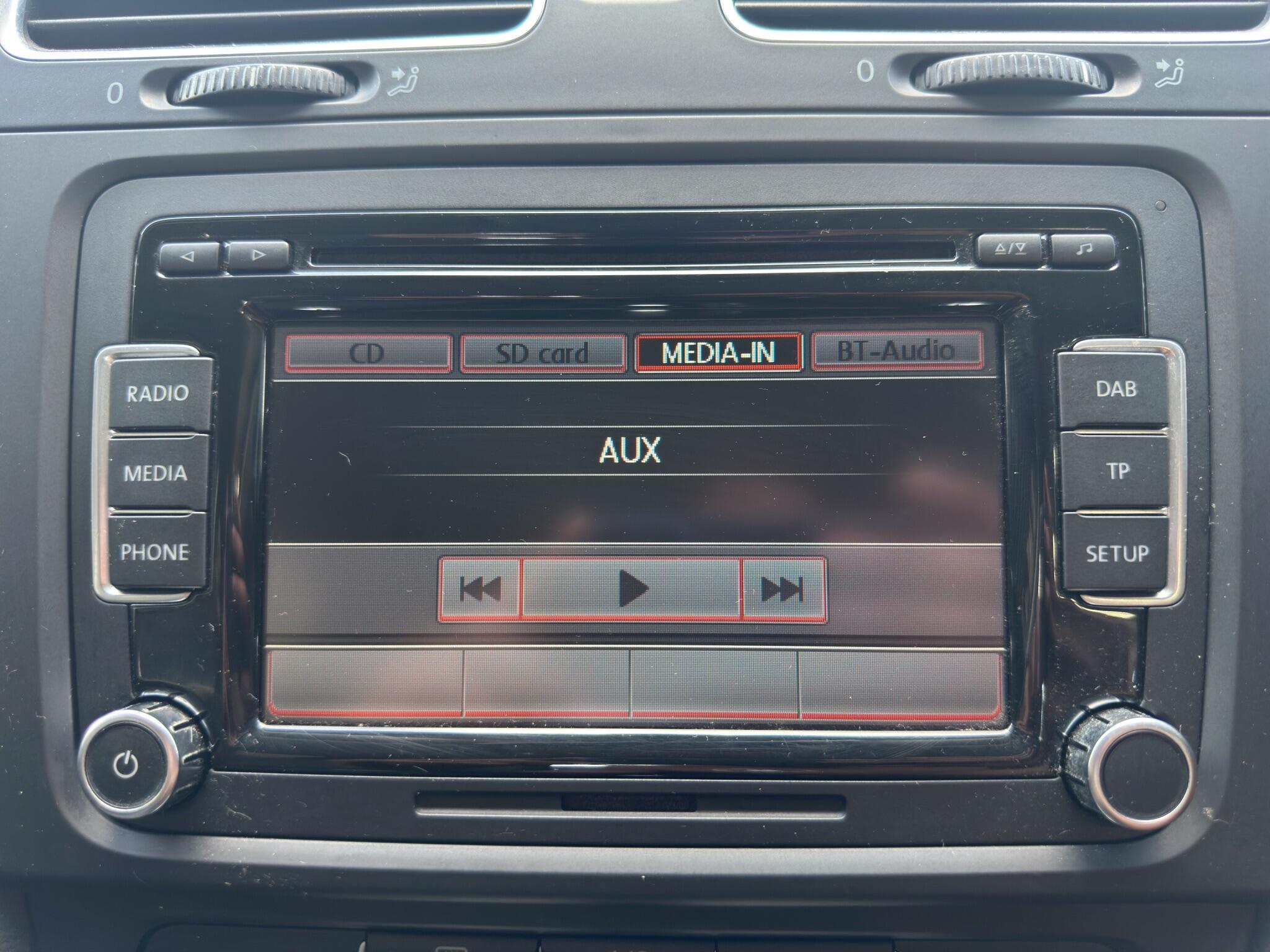 Volkswagen Golf view 16