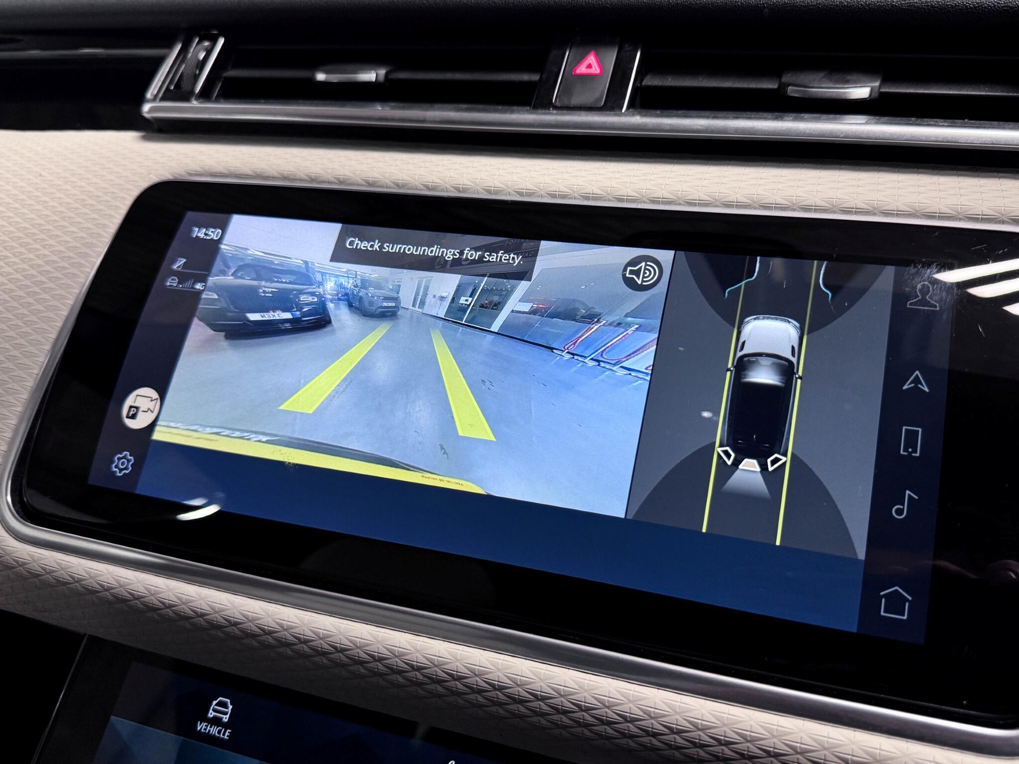 Land Rover Range Rover Velar view 69