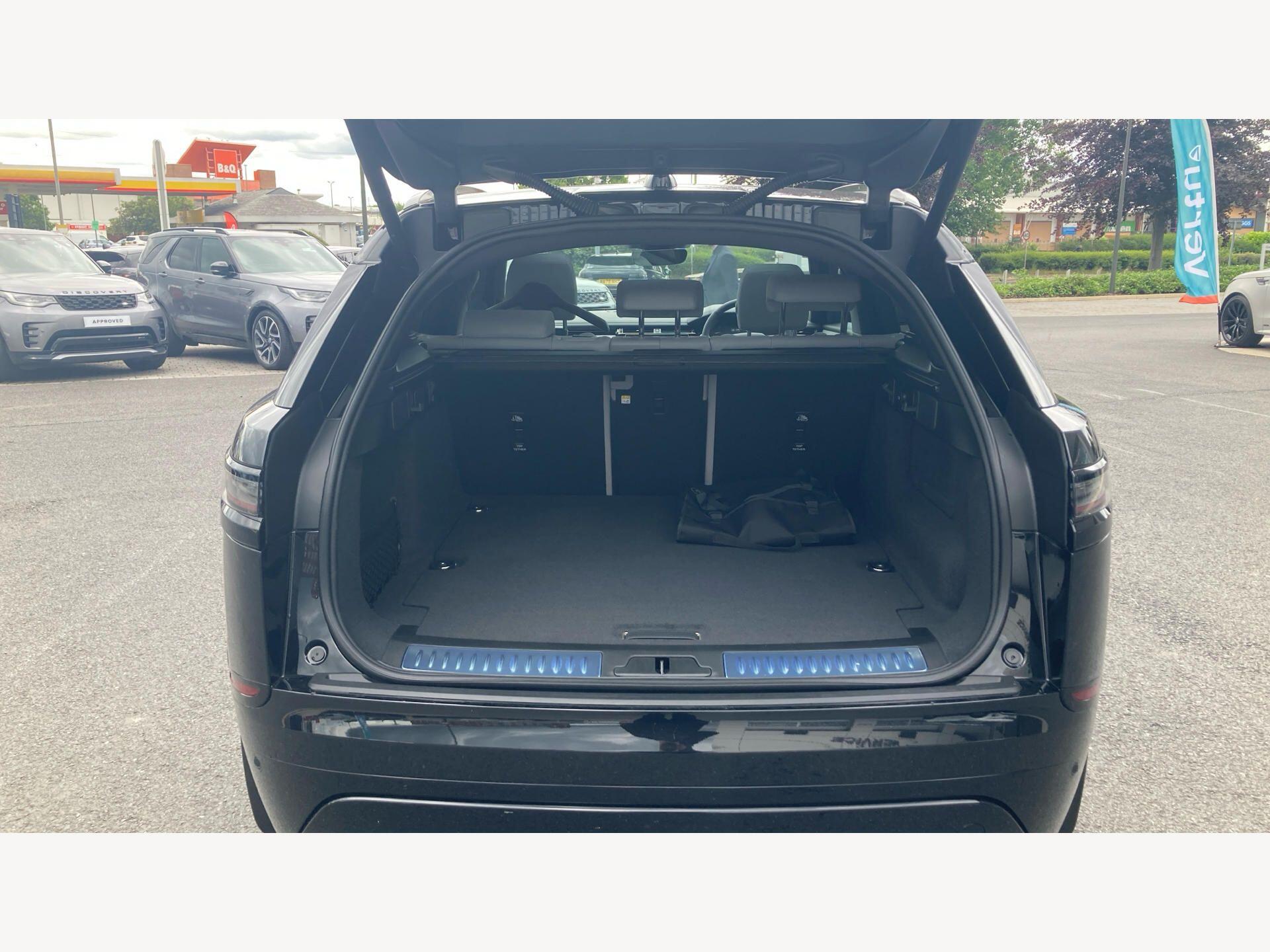 Land Rover Range Rover Velar view 12