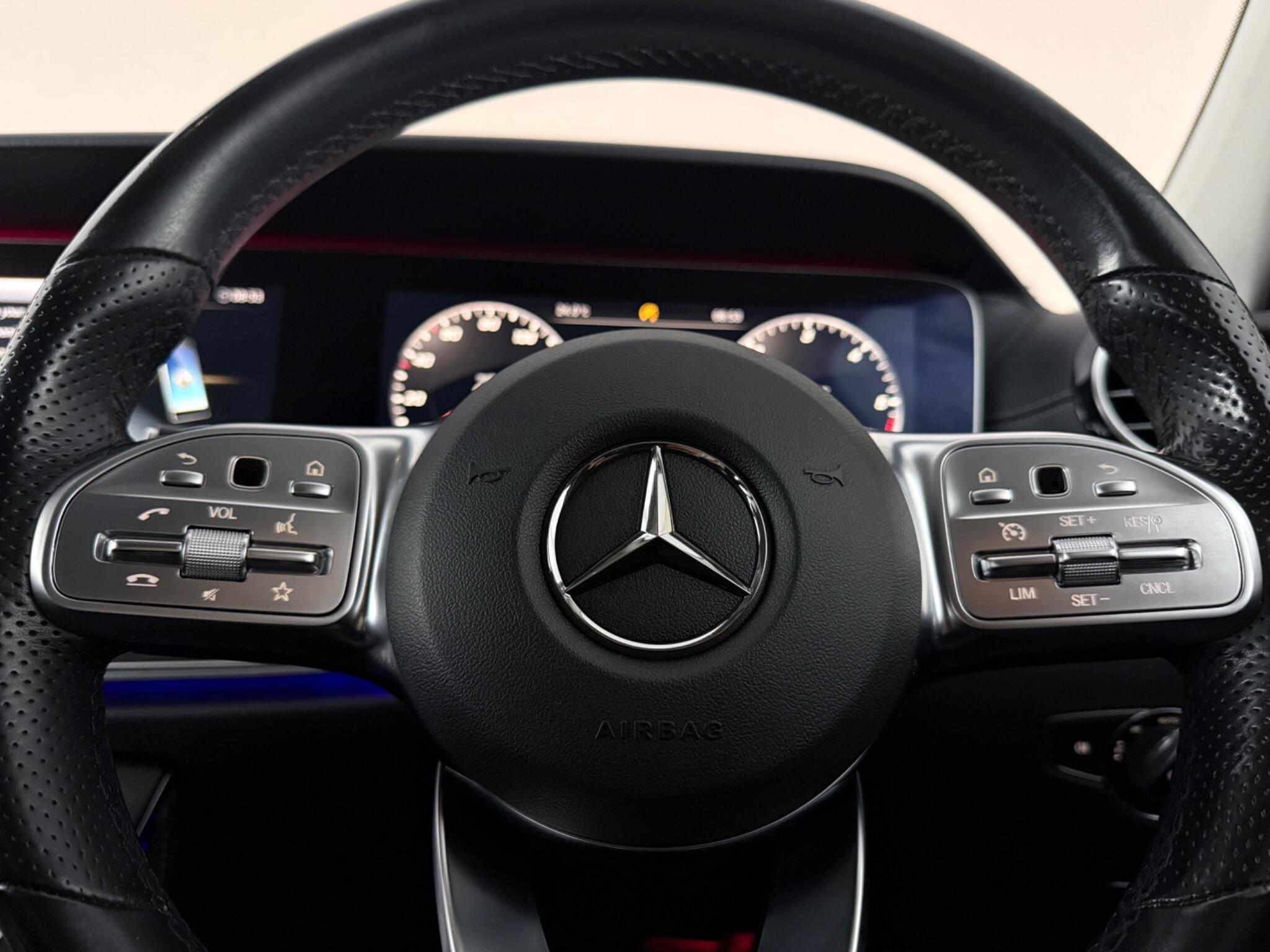 Mercedes-Benz E-Class view 15
