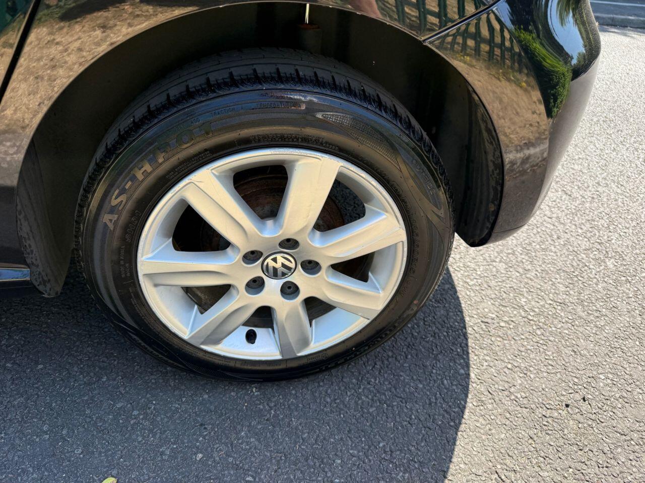 Volkswagen Polo view 24