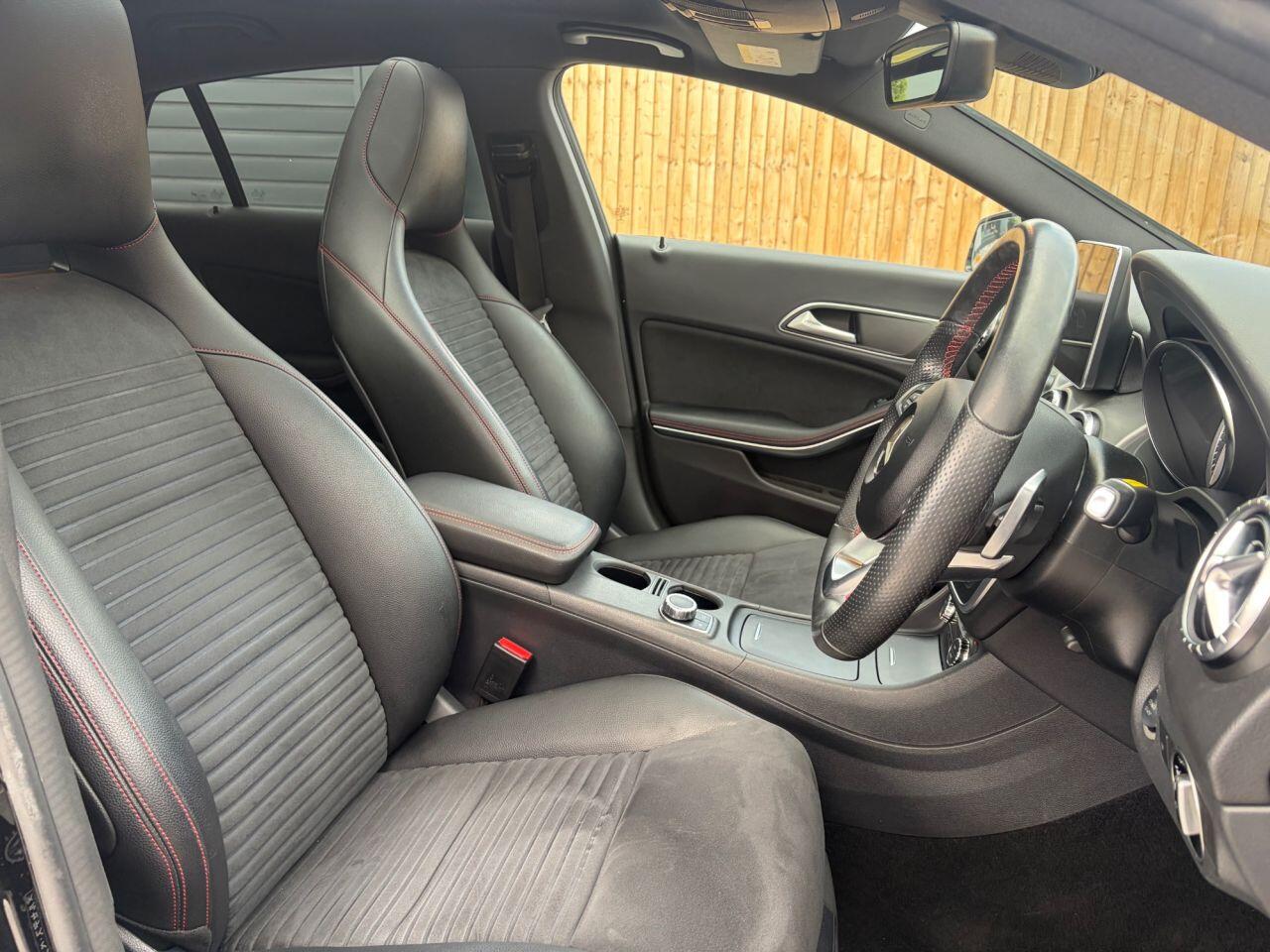 Mercedes-Benz Cla view 18