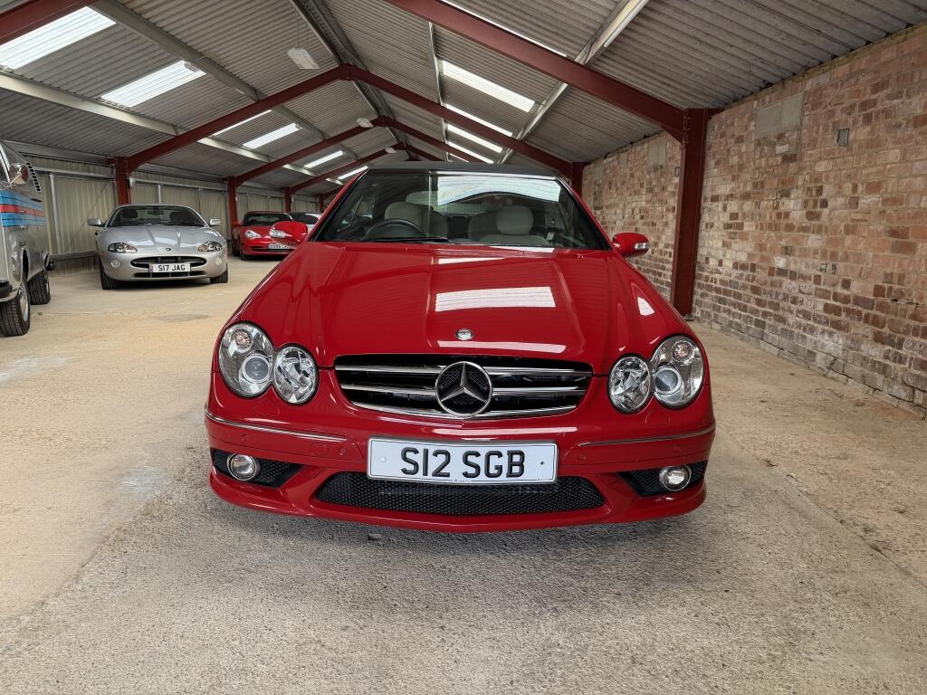 Mercedes-Benz CLK view 11