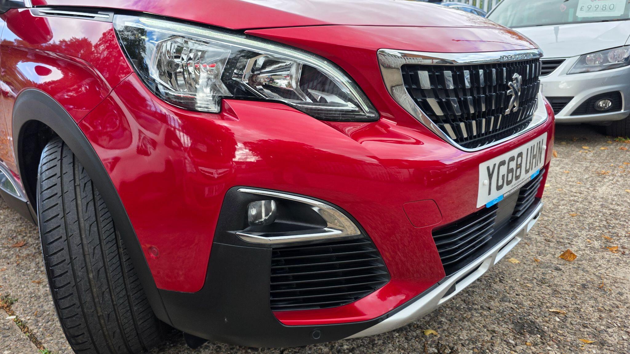 Peugeot 3008 view 13