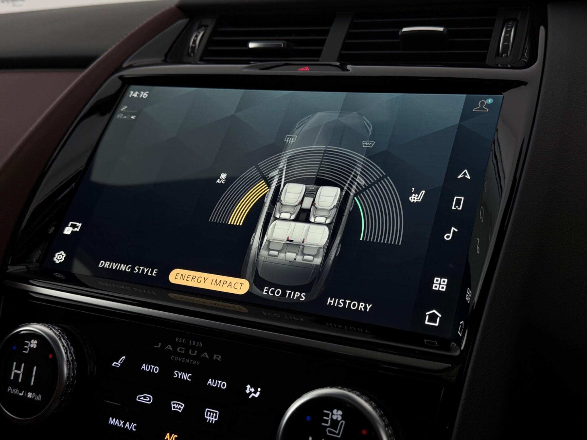 Jaguar E-Pace view 34
