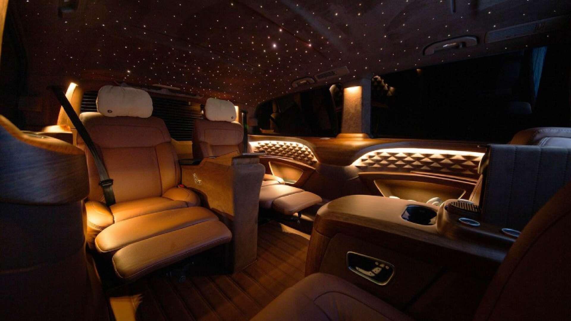 Mercedes-Benz V Class view 17