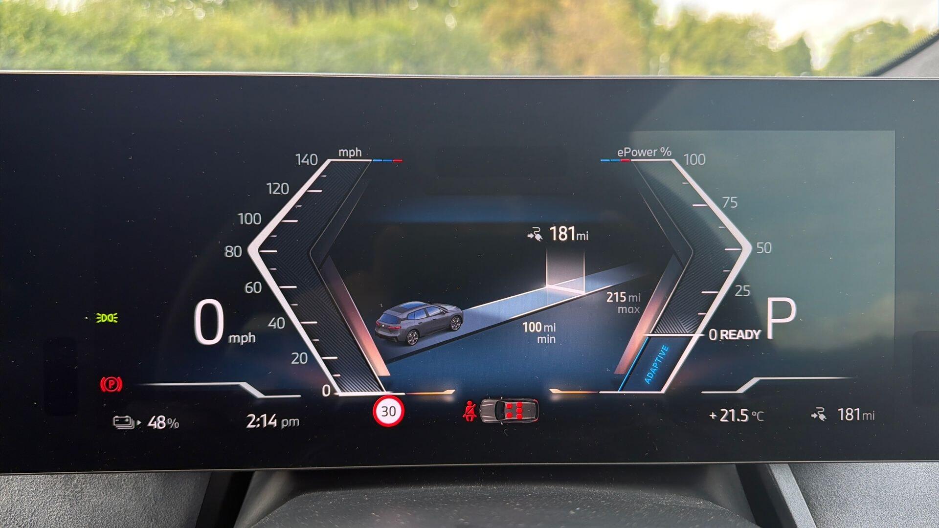 BMW Ix view 9