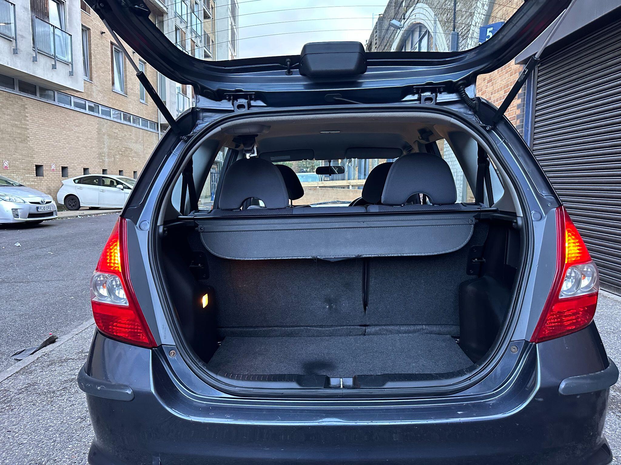 Honda Jazz view 11
