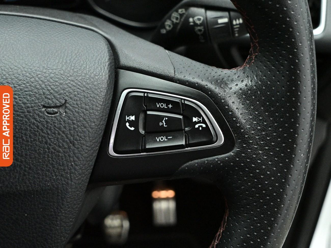 Ford Kuga view 21