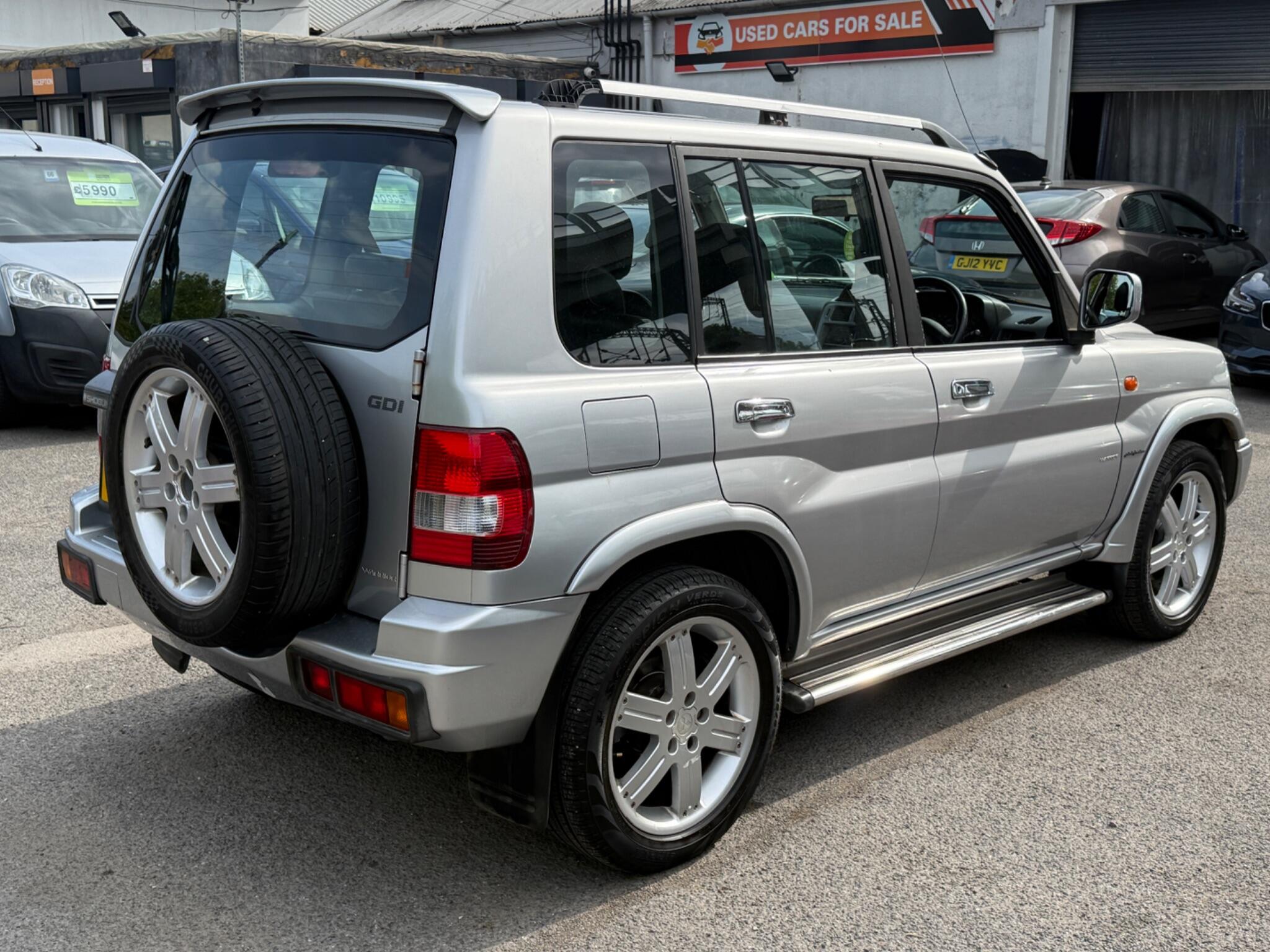 Mitsubishi Shogun Pinin - Image 11