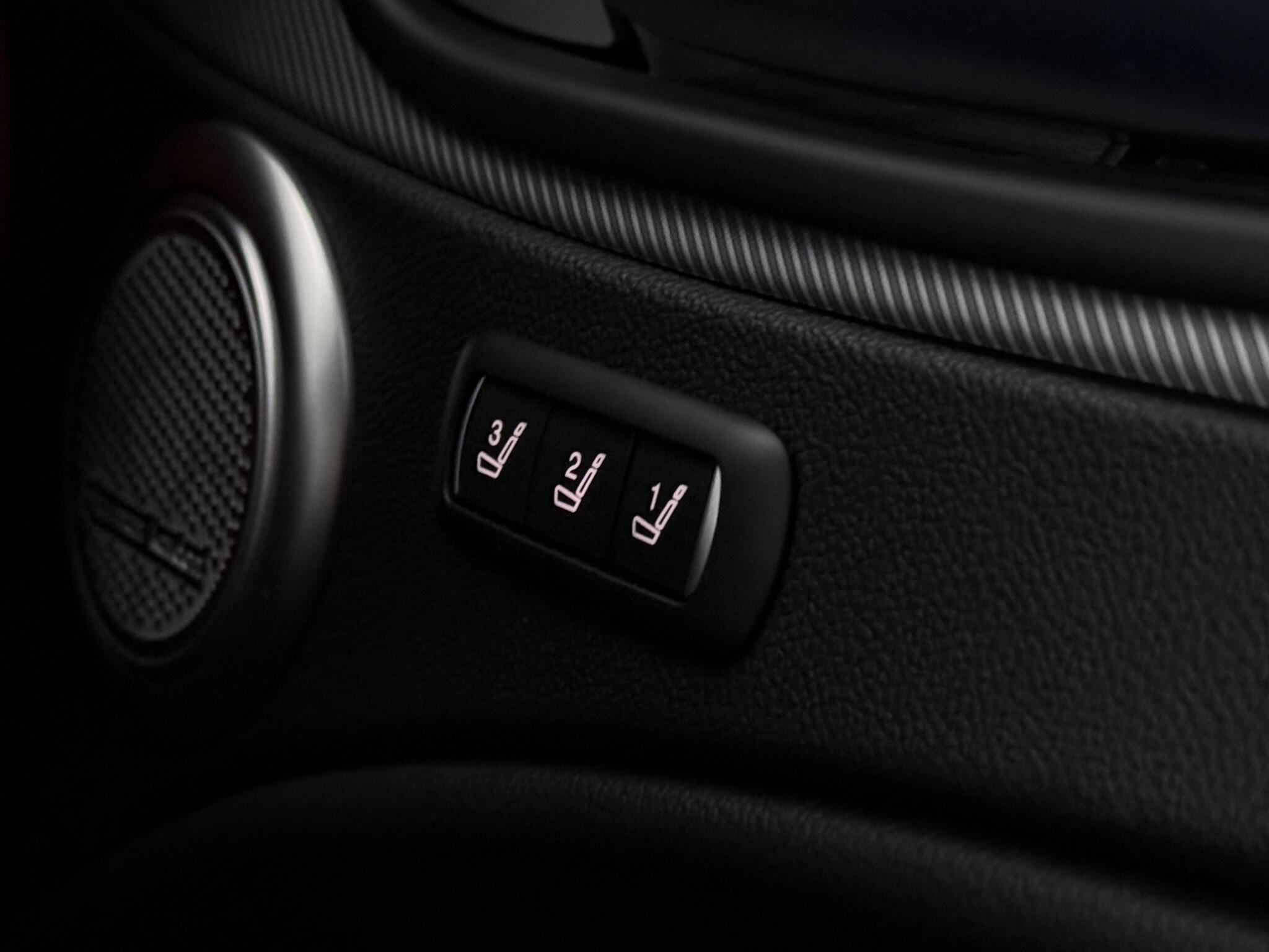 Alfa Romeo Stelvio view 18
