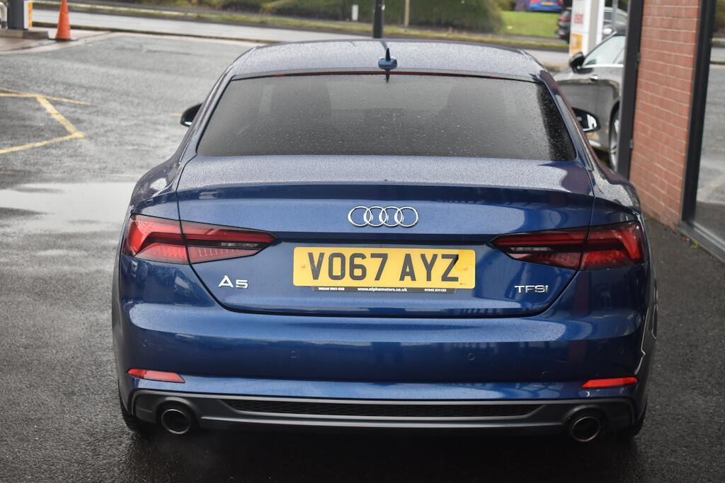 Audi A5 view 8