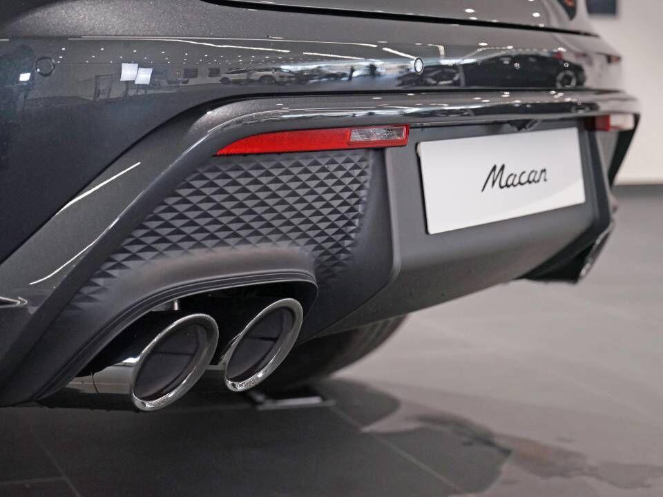 Porsche Macan view 53