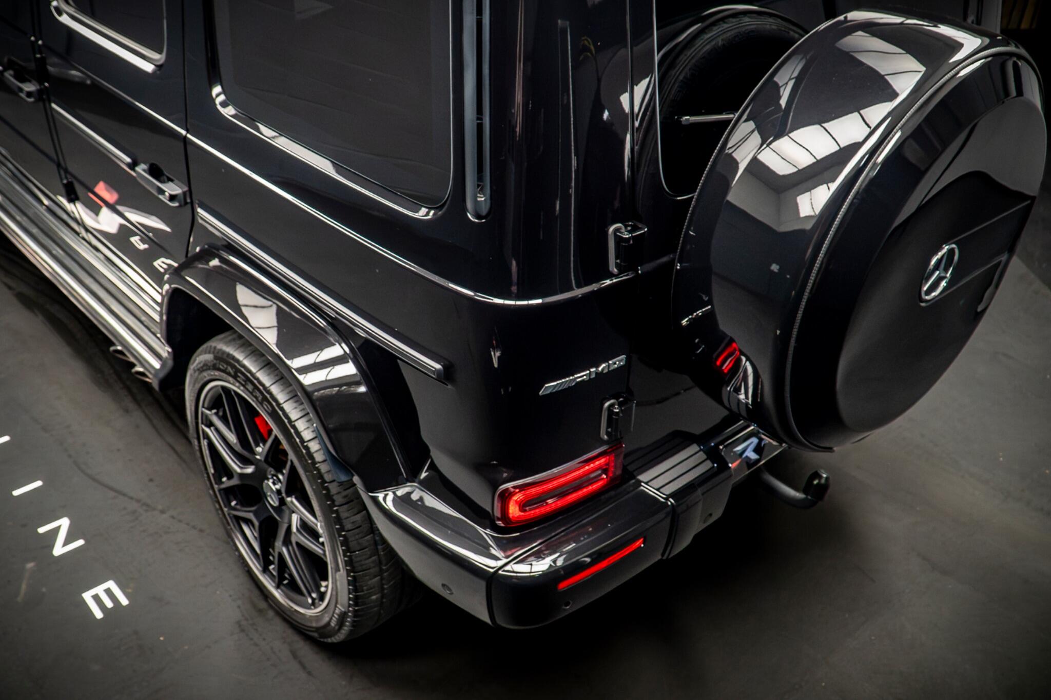 Mercedes-Benz G-Class view 19