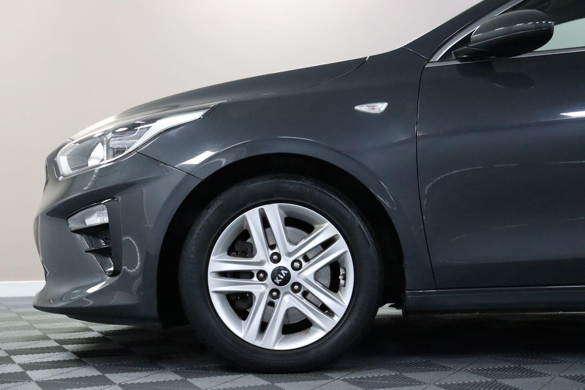 Kia Ceed view 27