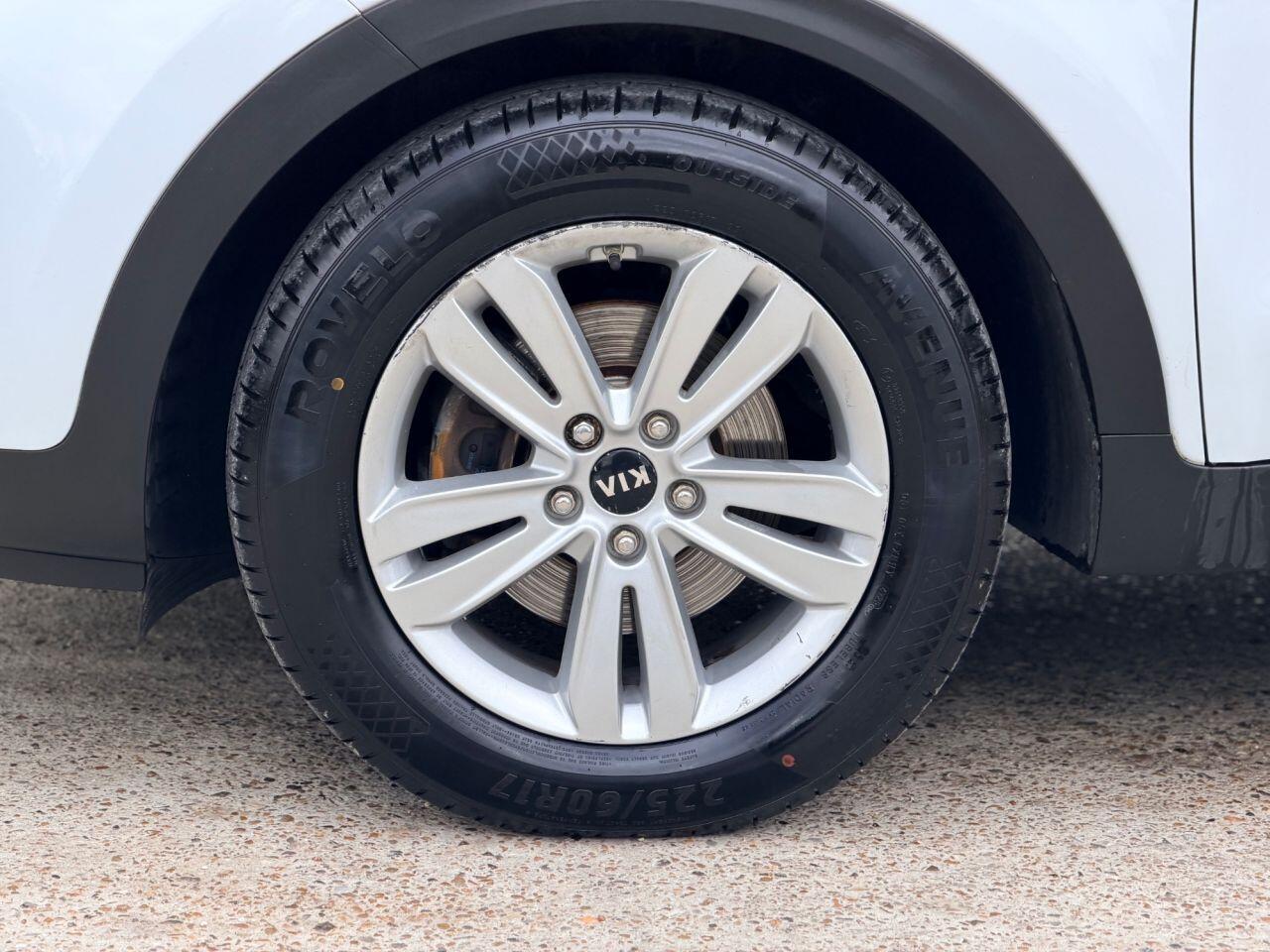 Kia Sportage view 9