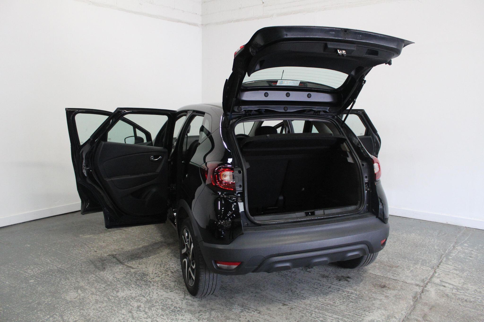 Renault Captur view 19