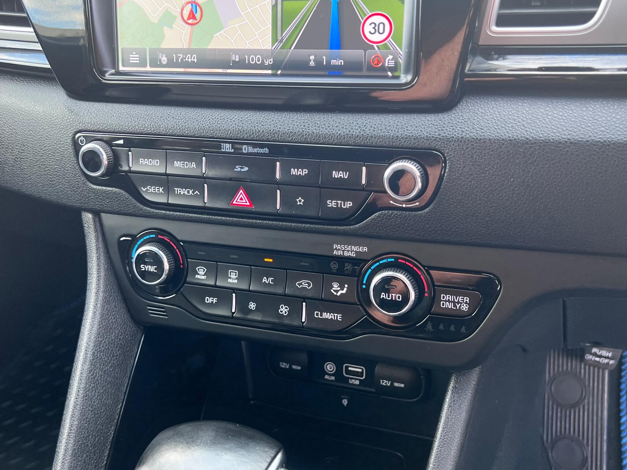 Kia Niro view 26