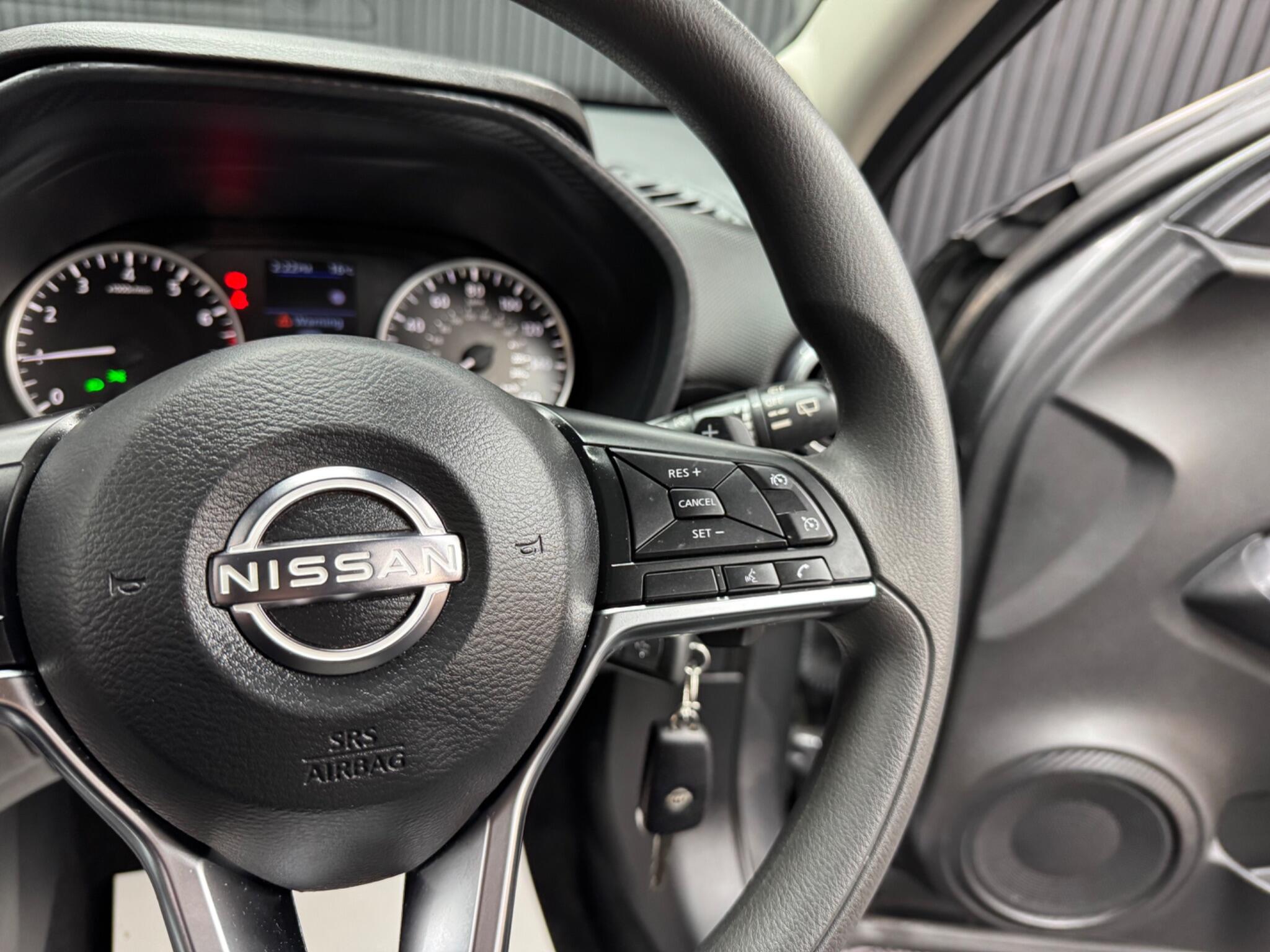 Nissan Juke view 38
