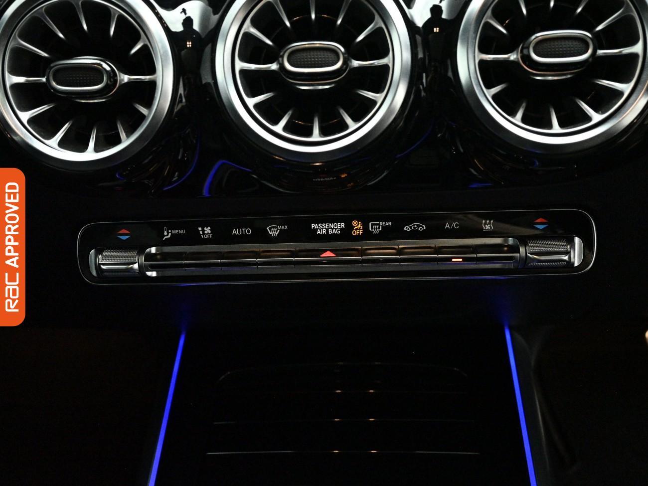 Mercedes-Benz Eqa view 21