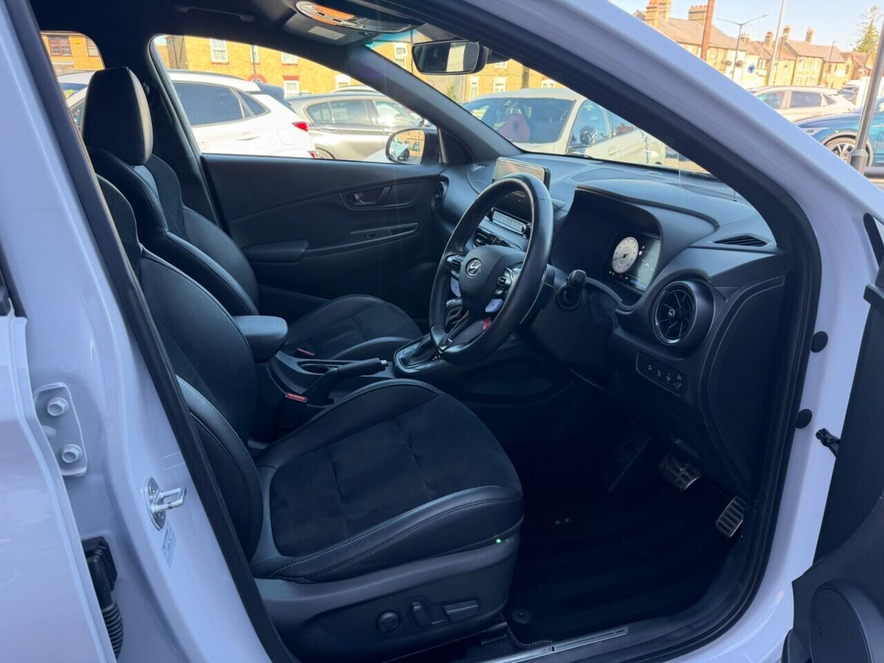 Hyundai Kona view 15