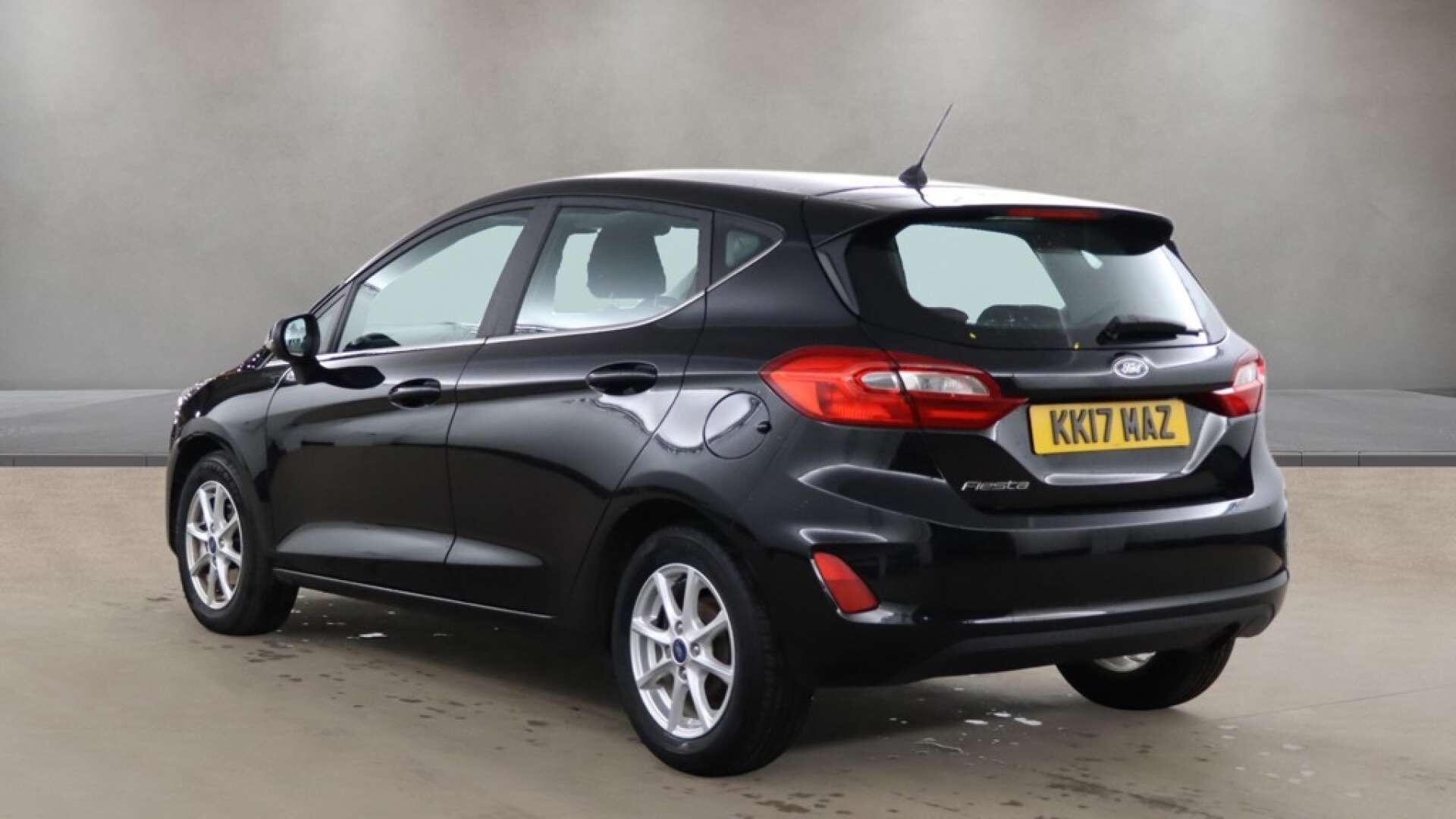 Ford Fiesta view 9