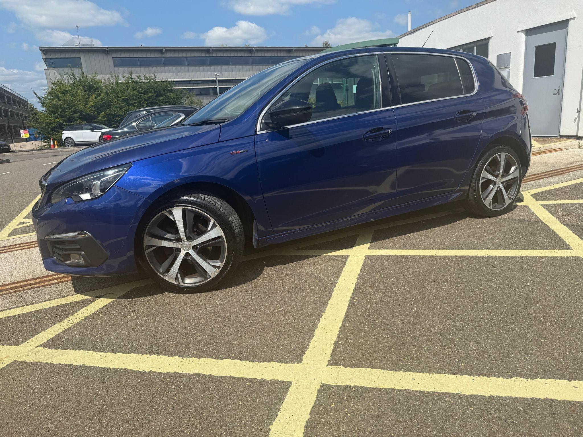 2018 Peugeot 308 1.6 BlueHDi GT Line Euro 6 (s/s) 5dr • 76,000 miles image 17