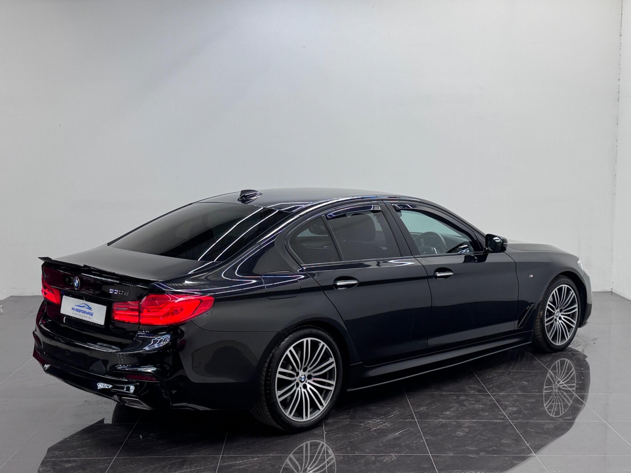 BMW 5 Series view 42