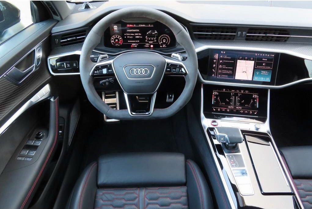 Audi RS6 view 10