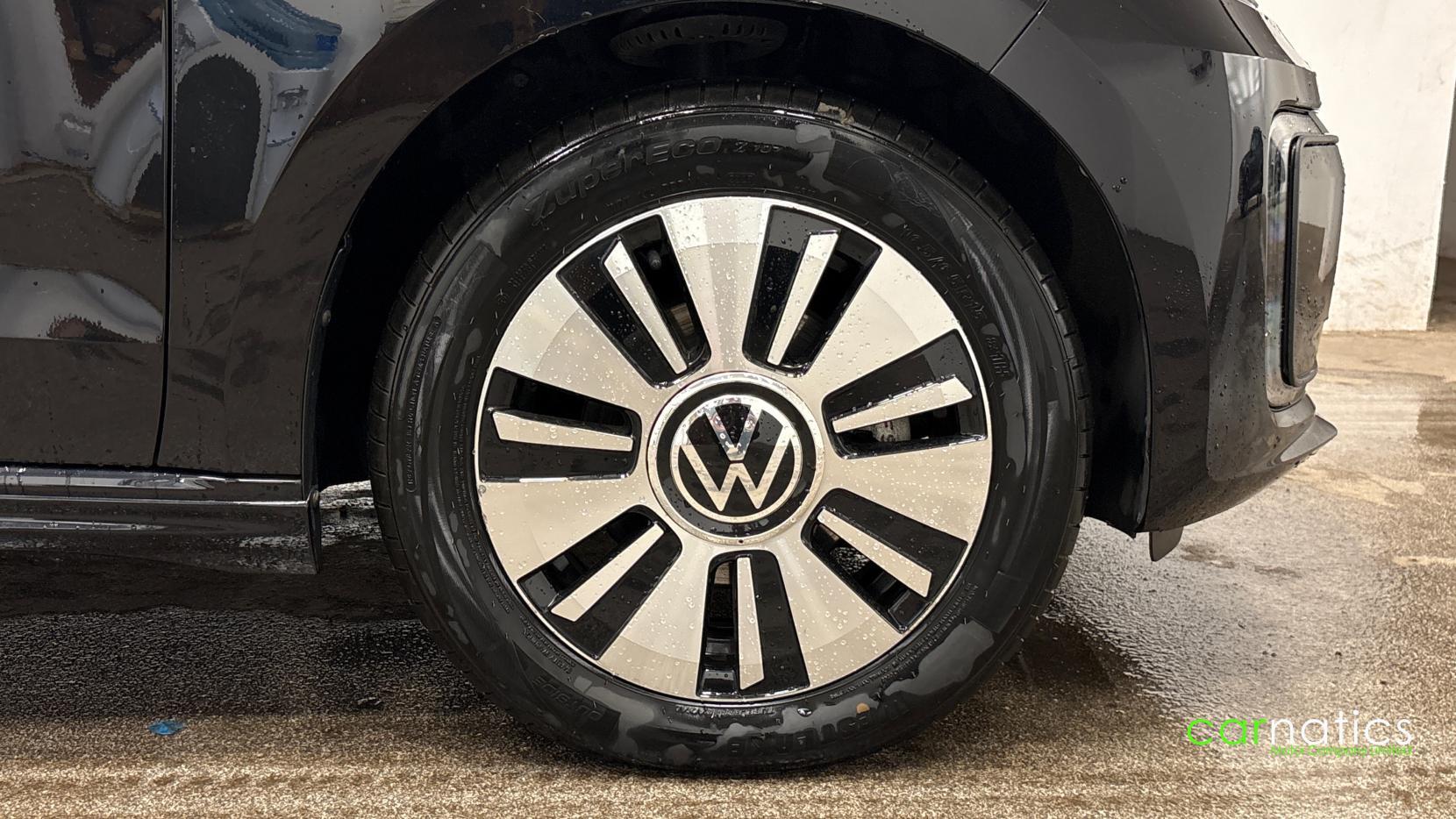 Volkswagen E-Up! view 9
