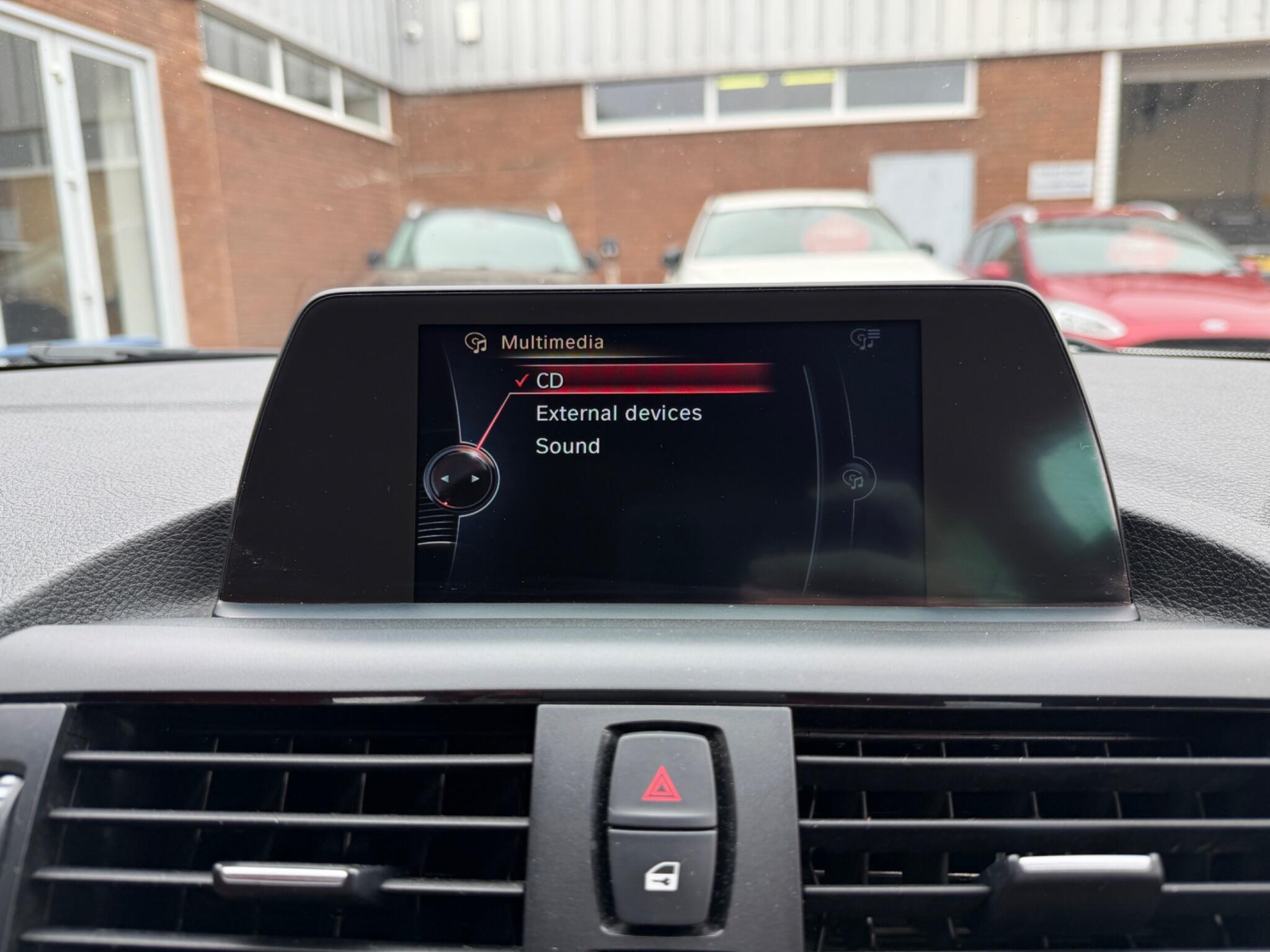 BMW 1 Series view 87