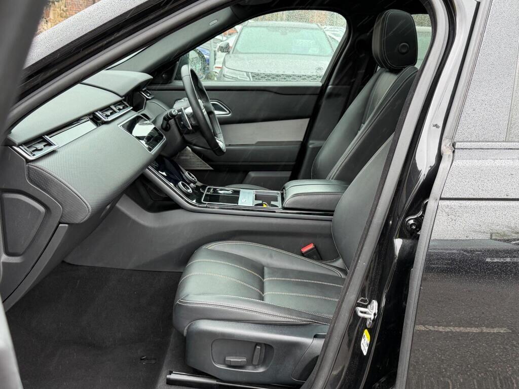 Land Rover Range Rover Velar view 16