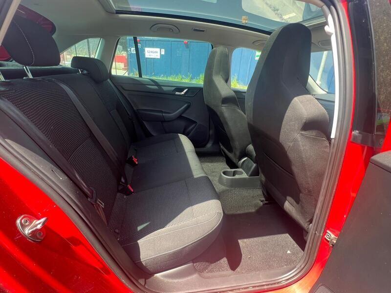 Skoda Rapid view 17