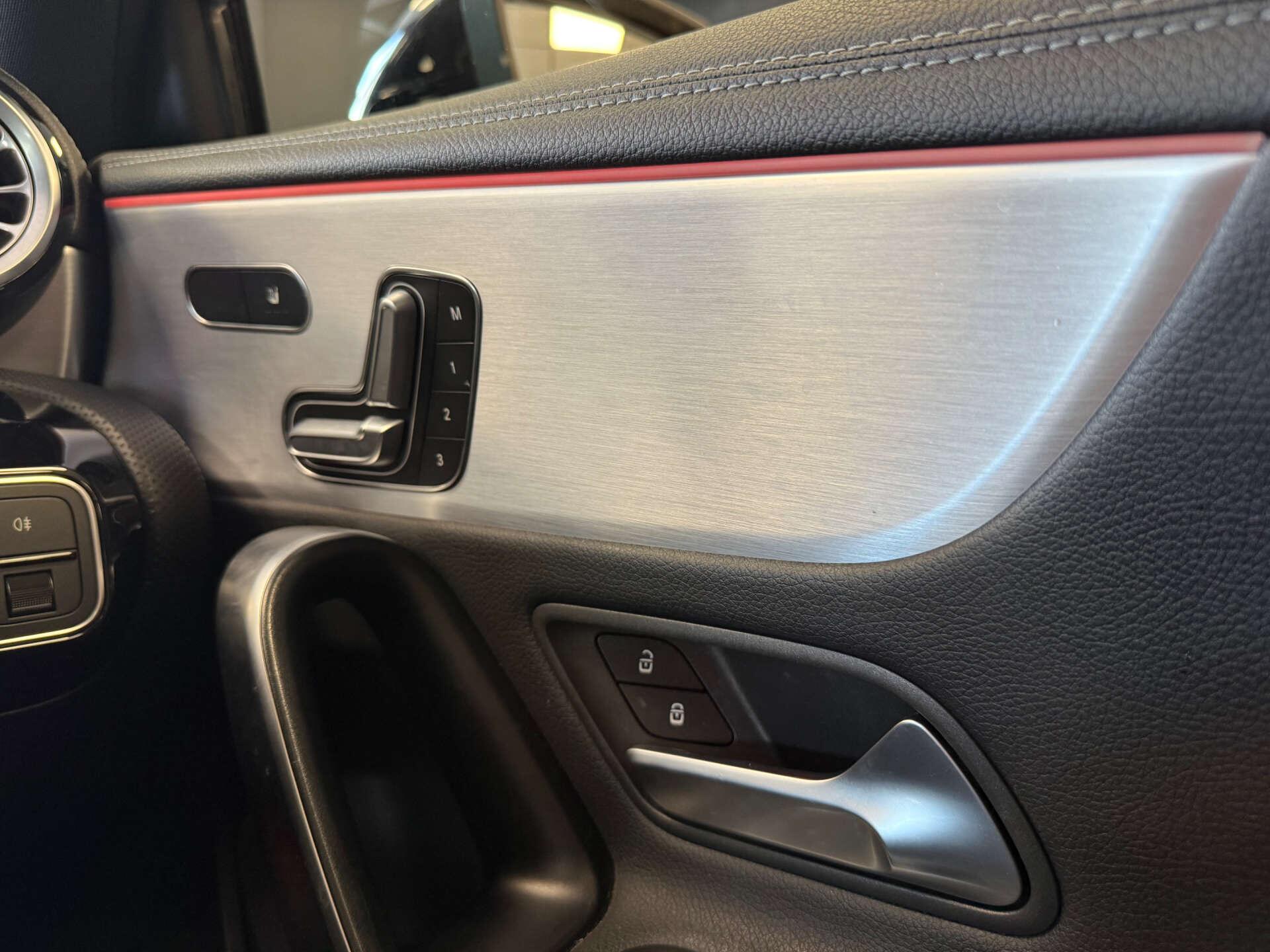 Mercedes-Benz A-Class view 36