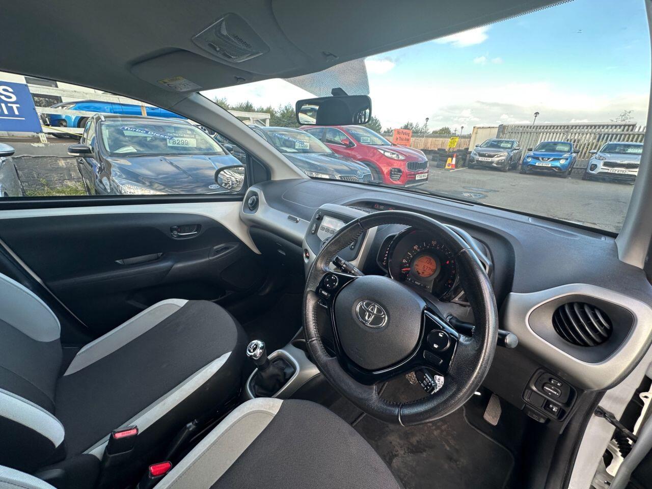 Toyota Aygo view 50