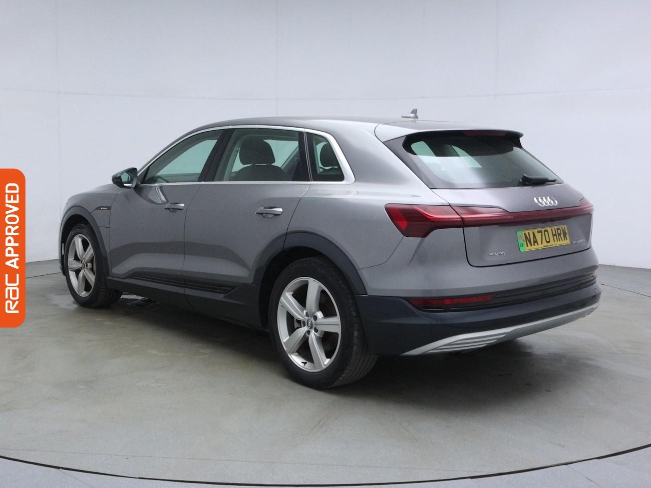 Audi E-Tron view 5