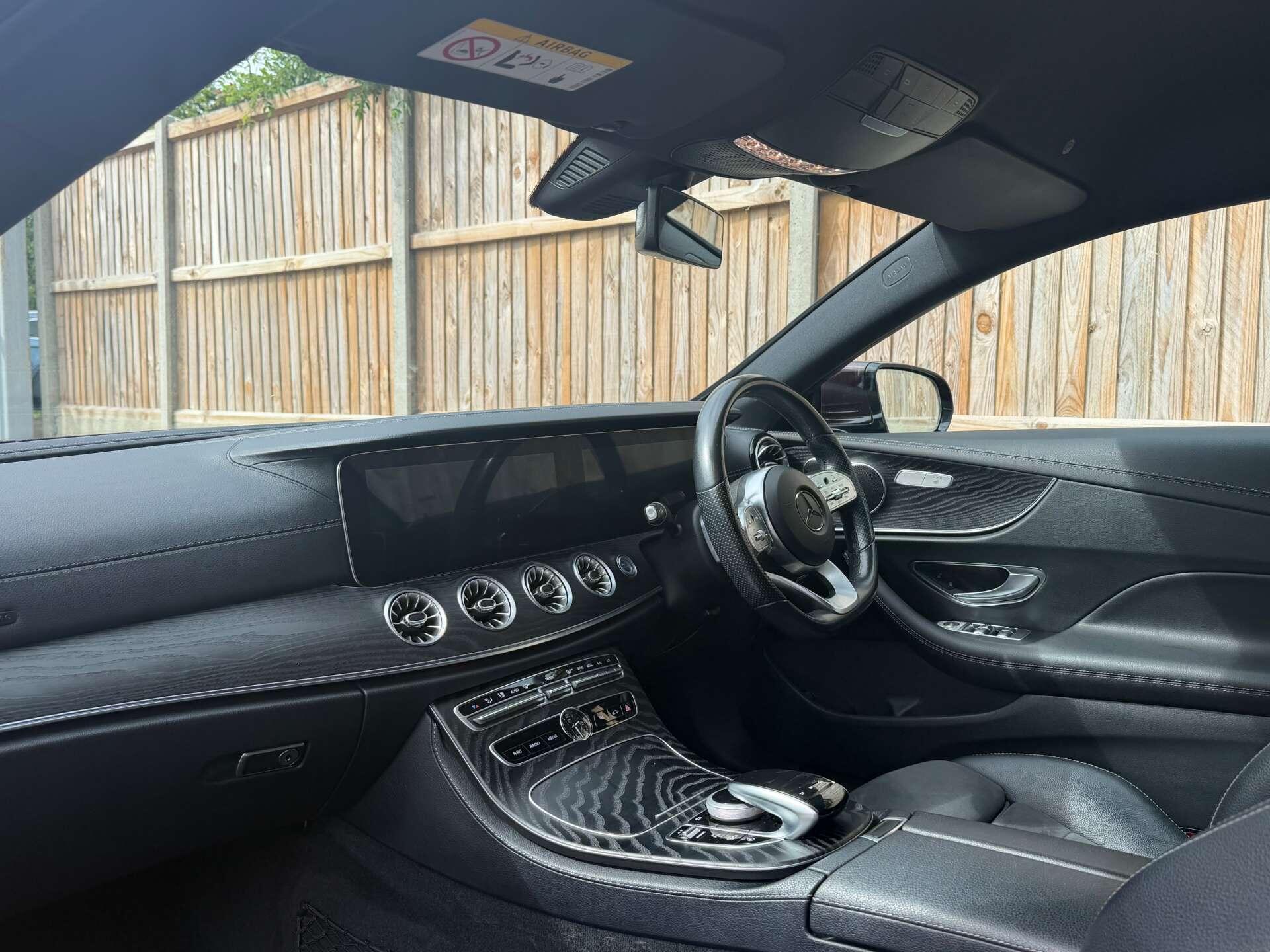 Mercedes-Benz E Class view 17