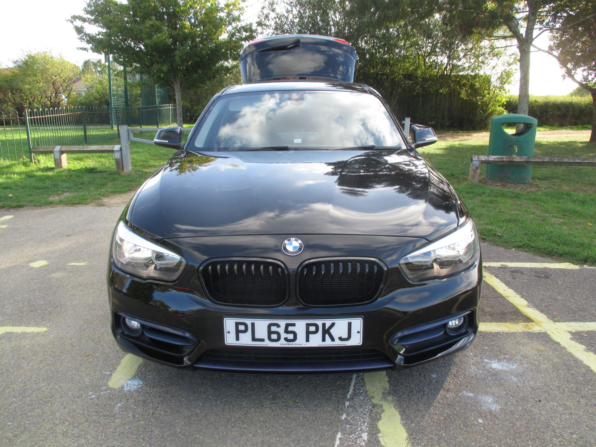 BMW 1 Series view 20