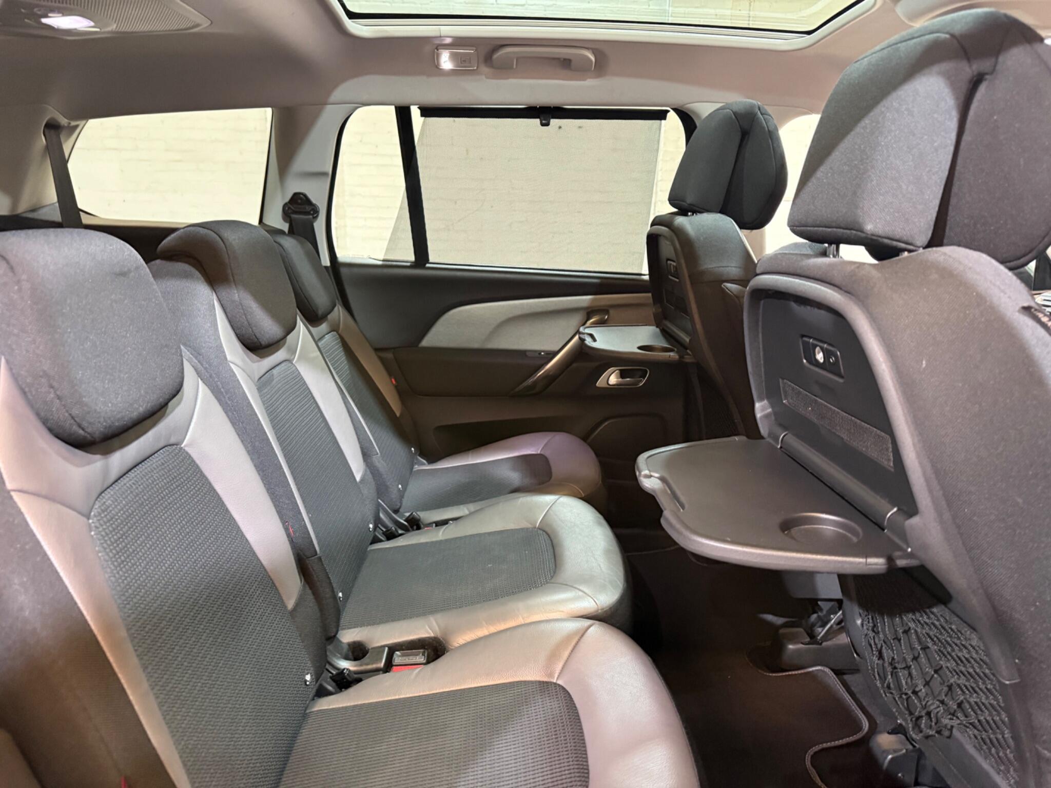 Citroen Grand C4 Picasso view 23