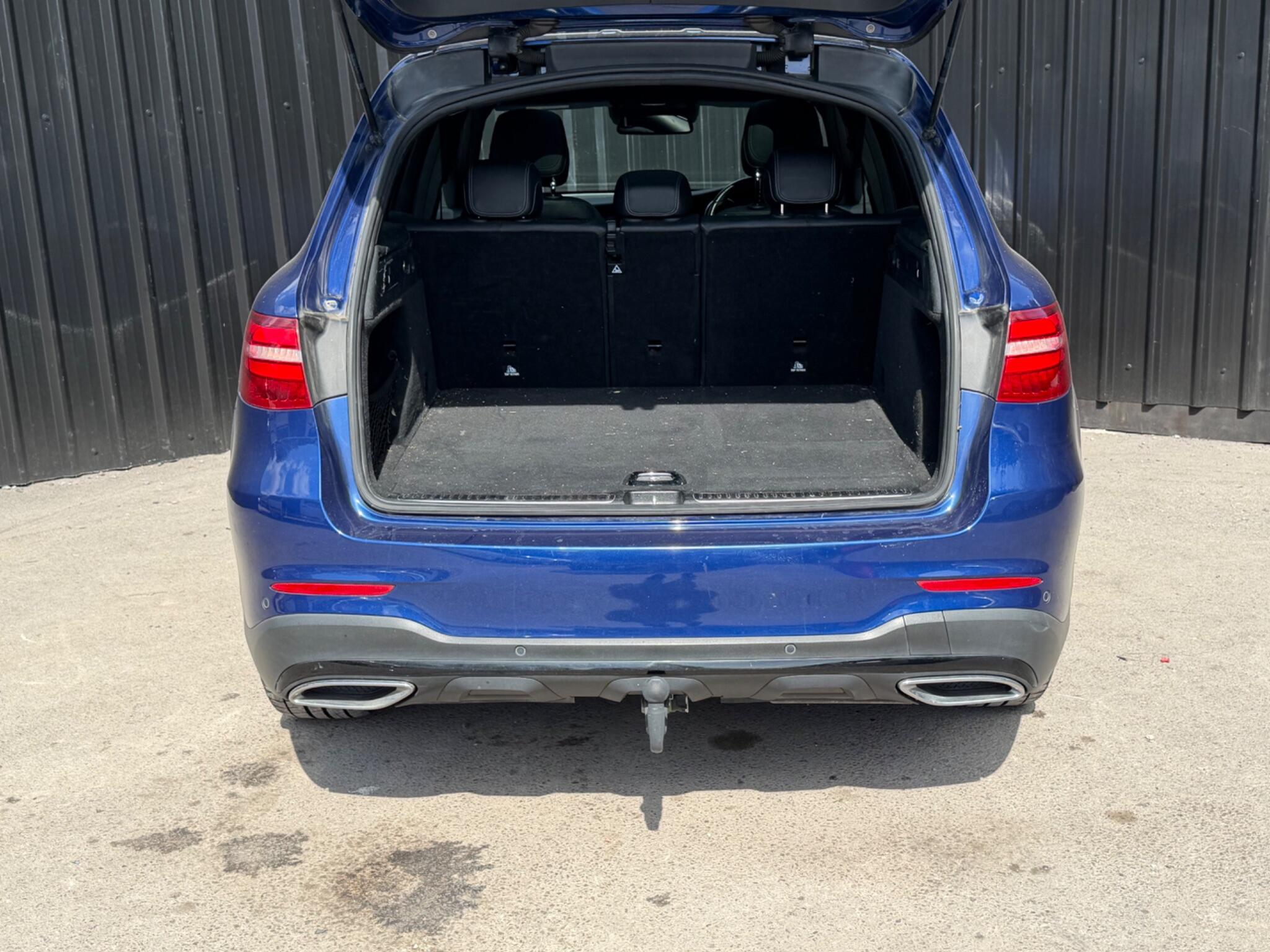 Mercedes-Benz GLC view 15