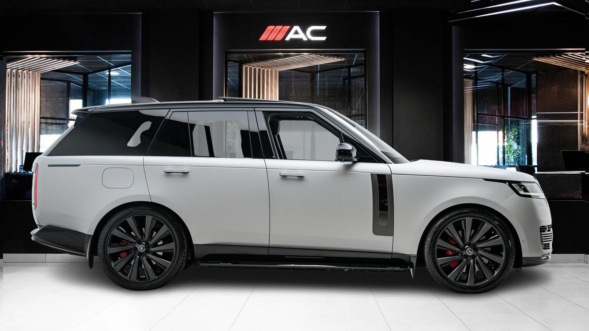 Land Rover Range Rover view 3