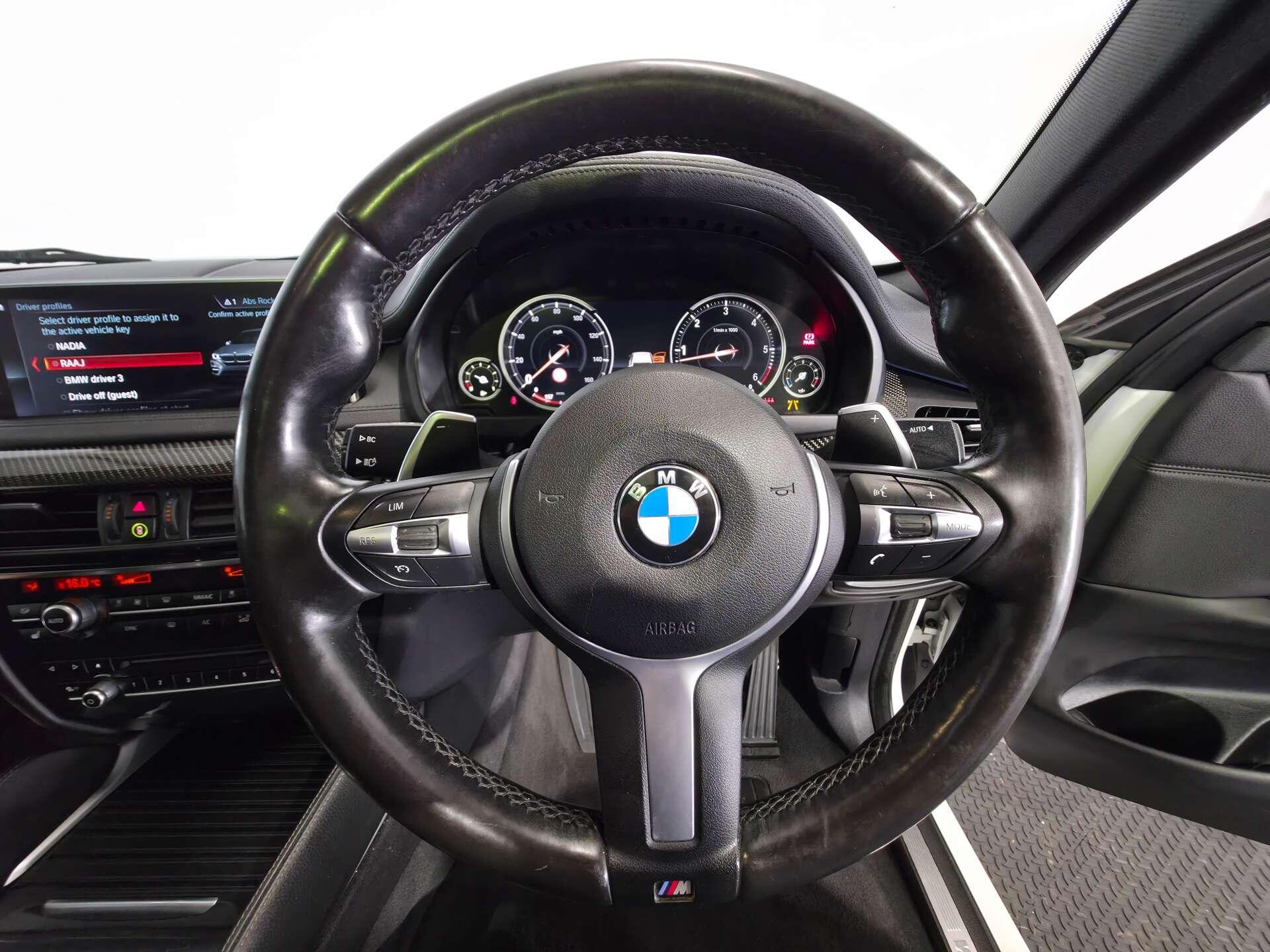 BMW X6 view 32