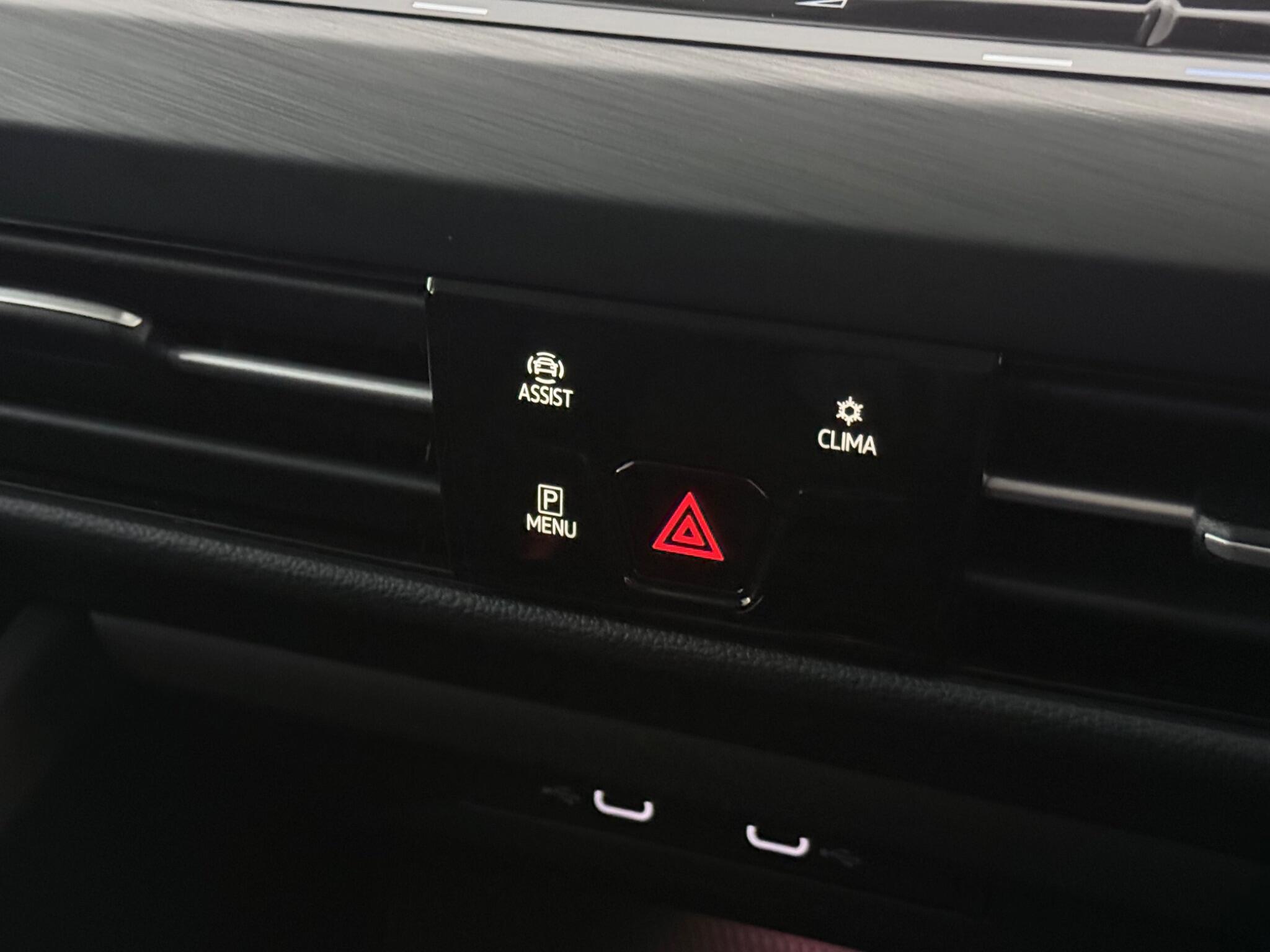 Volkswagen Golf view 22