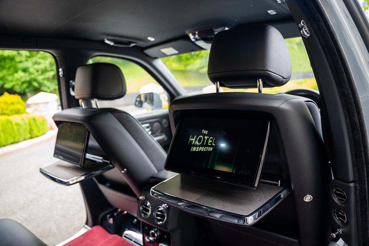 Rolls-Royce Cullinan view 58