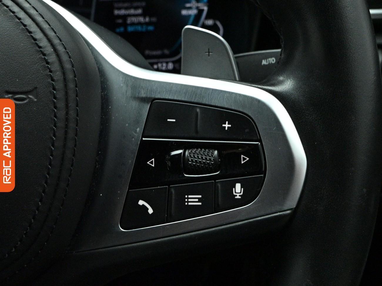 BMW 3 Series view 26