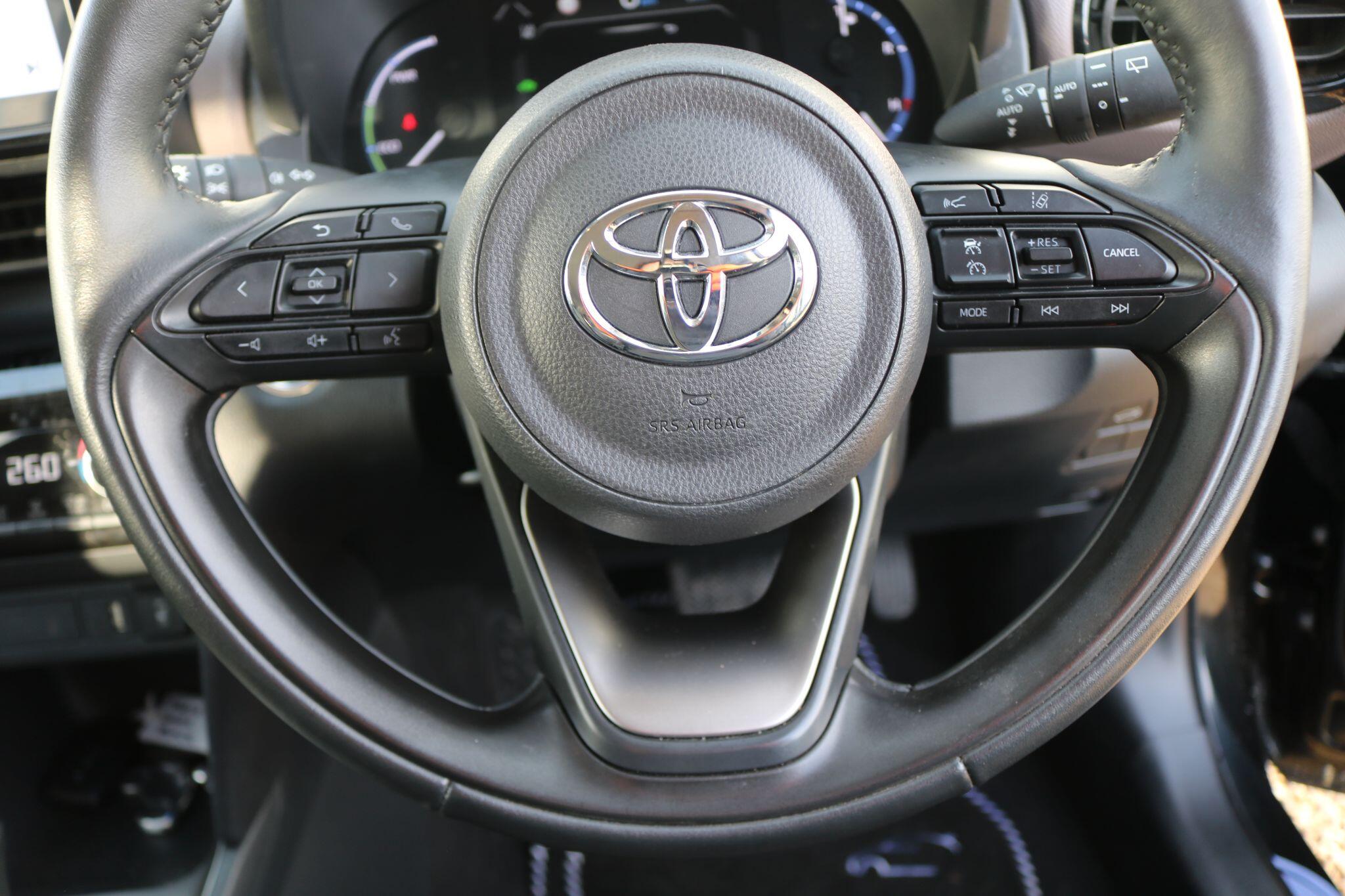 Toyota Yaris Cross view 21